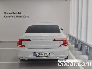 Volvo S90 B5 ULTIMATE Bright 2024 года из Южной Кореи