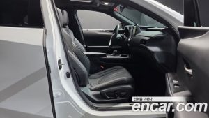 Lexus UX 2.0 F-Sport 2WD 2025 года из Южной Кореи
