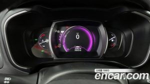 Renault-KoreaSamsung QM6 2.0 GDe LE Signature 2WD 2023 года из Южной Кореи