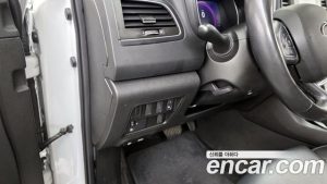 Renault-KoreaSamsung QM6 2.0 GDe LE Signature 2WD 2023 года из Южной Кореи