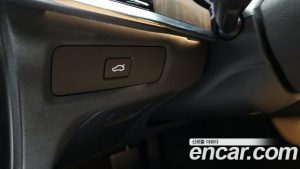 Volvo V90 B5 ULTIMATE AWD 2024 года из Южной Кореи