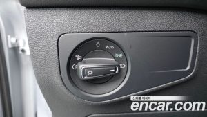 Volkswagen Tiguan 2.0 TDI Premium 2022 года из Южной Кореи