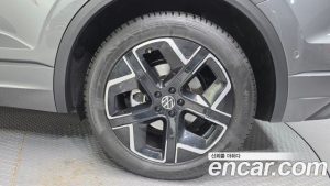 Volkswagen Touareg 3.0 TDI Prestige 2024 года из Южной Кореи