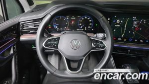 Volkswagen Touareg 3.0 TDI Prestige 2024 года из Южной Кореи