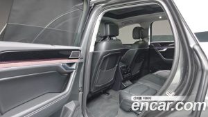 Volkswagen Touareg 3.0 TDI Prestige 2024 года из Южной Кореи