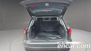 Volkswagen Touareg 3.0 TDI Prestige 2024 года из Южной Кореи