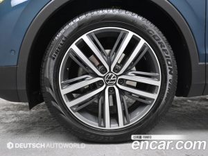 Volkswagen Tiguan 2.0 TDI Prestige 2023 года из Южной Кореи