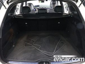 Mercedes-Benz GLC-Class GLC300 4MATIC AMG Line 2025 года из Южной Кореи