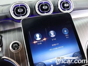 Mercedes-Benz GLC-Class GLC300 4MATIC AMG Line 2025 года из Южной Кореи
