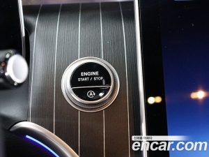 Mercedes-Benz GLC-Class GLC300 4MATIC AMG Line 2025 года из Южной Кореи