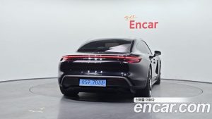 Porsche Taycan 4S 2025 года из Южной Кореи