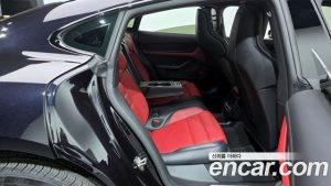 Porsche Taycan 4S 2025 года из Южной Кореи