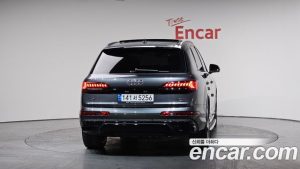 Audi Q7 55 TFSI 4WD Premium 2023 года из Южной Кореи