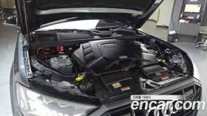 Audi Q7 55 TFSI 4WD Premium 2023 года из Южной Кореи