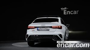 Audi A3 40 TFSI Premium 2025 года из Южной Кореи