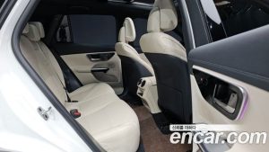 Mercedes-Benz GLC-Class GLC220 d 4MATIC 2024 года из Южной Кореи