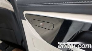 Mercedes-Benz GLC-Class GLC220 d 4MATIC 2024 года из Южной Кореи