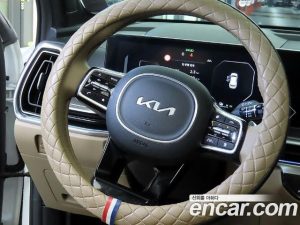 Kia Sorento HEV 1.6 2WD 2024 года из Южной Кореи