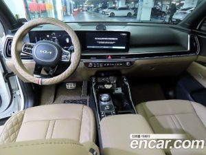 Kia Sorento HEV 1.6 2WD 2024 года из Южной Кореи