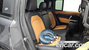 Land Rover Defender 110 P300 X- SE 2024 года из Южной Кореи
