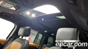 Land Rover Defender 110 P300 X- SE 2024 года из Южной Кореи