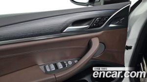 BMW iX3 M Sport 2024 года из Южной Кореи