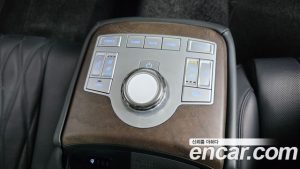 Genesis G80 Бензин 2.5 Turbo AWD 2025 года из Южной Кореи