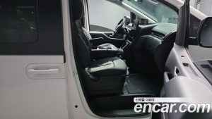 Hyundai Staria Tourer 9-Seater 2025 года из Южной Кореи