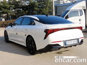 Kia K5 1.6 Turbo 2024 года из Южной Кореи