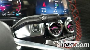 Mercedes-Benz GLB-Class GLB250 4MATIC 2025 года из Южной Кореи