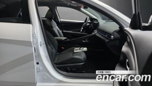 Hyundai AVANTE 1.6 2026 года из Южной Кореи