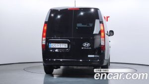 Hyundai Staria Wagon 3Door 2025 года из Южной Кореи
