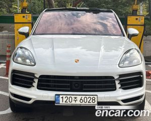 Porsche Cayenne 3.0 Coupe 2023 года из Южной Кореи