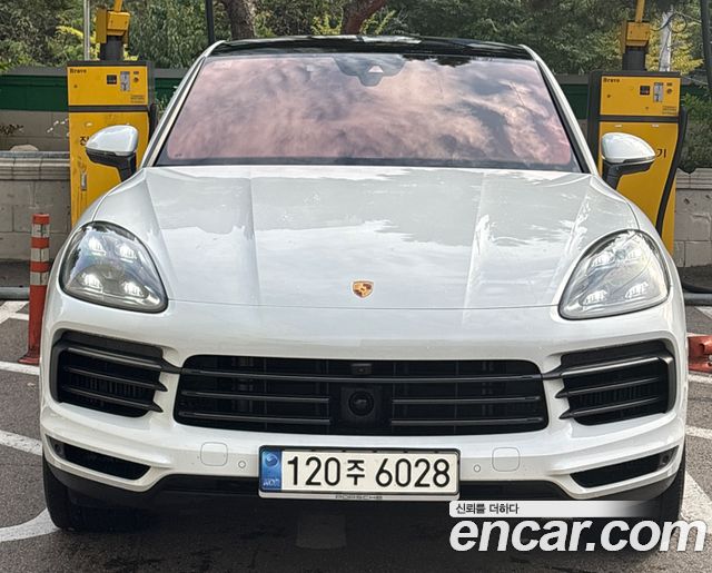Porsche Cayenne 3.0 Coupe 2023 года из Кореи