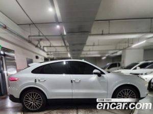 Porsche Cayenne 3.0 Coupe 2023 года из Южной Кореи