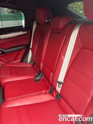 Porsche Cayenne 3.0 Coupe 2023 года из Южной Кореи