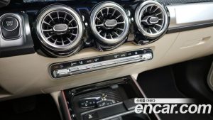 Mercedes-Benz EQB EQB300 4MATIC PROGRESSIVE 2025 года из Южной Кореи