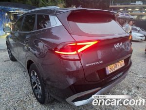 Kia Sportage Signature 2WD 2024 года из Южной Кореи