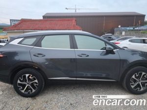 Kia Sportage Signature 2WD 2024 года из Южной Кореи