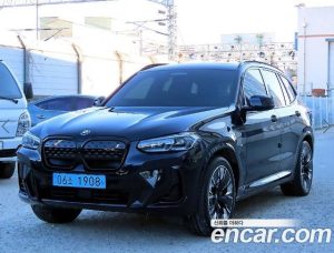 BMW iX3 M Sport 2025 года из Южной Кореи