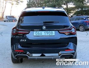 BMW iX3 M Sport 2025 года из Южной Кореи