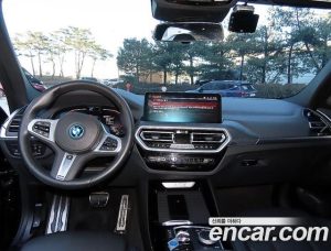 BMW iX3 M Sport 2025 года из Южной Кореи