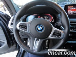 BMW iX3 M Sport 2025 года из Южной Кореи