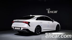 Kia K5 2.0 2024 года из Южной Кореи