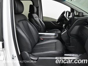 Hyundai Staria HEV 1.6 Wagon 5 2025 года из Южной Кореи