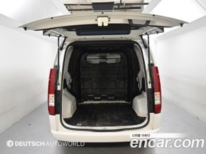 Hyundai Staria HEV 1.6 Wagon 5 2025 года из Южной Кореи
