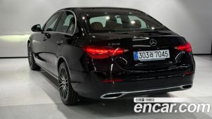 Mercedes-Benz C-Class C200 Avantgarde 2025 года из Южной Кореи