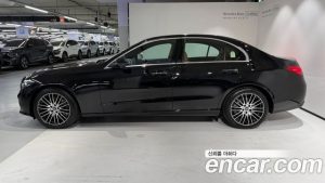 Mercedes-Benz C-Class C200 Avantgarde 2025 года из Южной Кореи