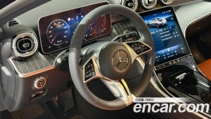 Mercedes-Benz C-Class C200 Avantgarde 2025 года из Южной Кореи