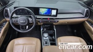 Kia Sorento HEV 1.6 2WD 2024 года из Южной Кореи